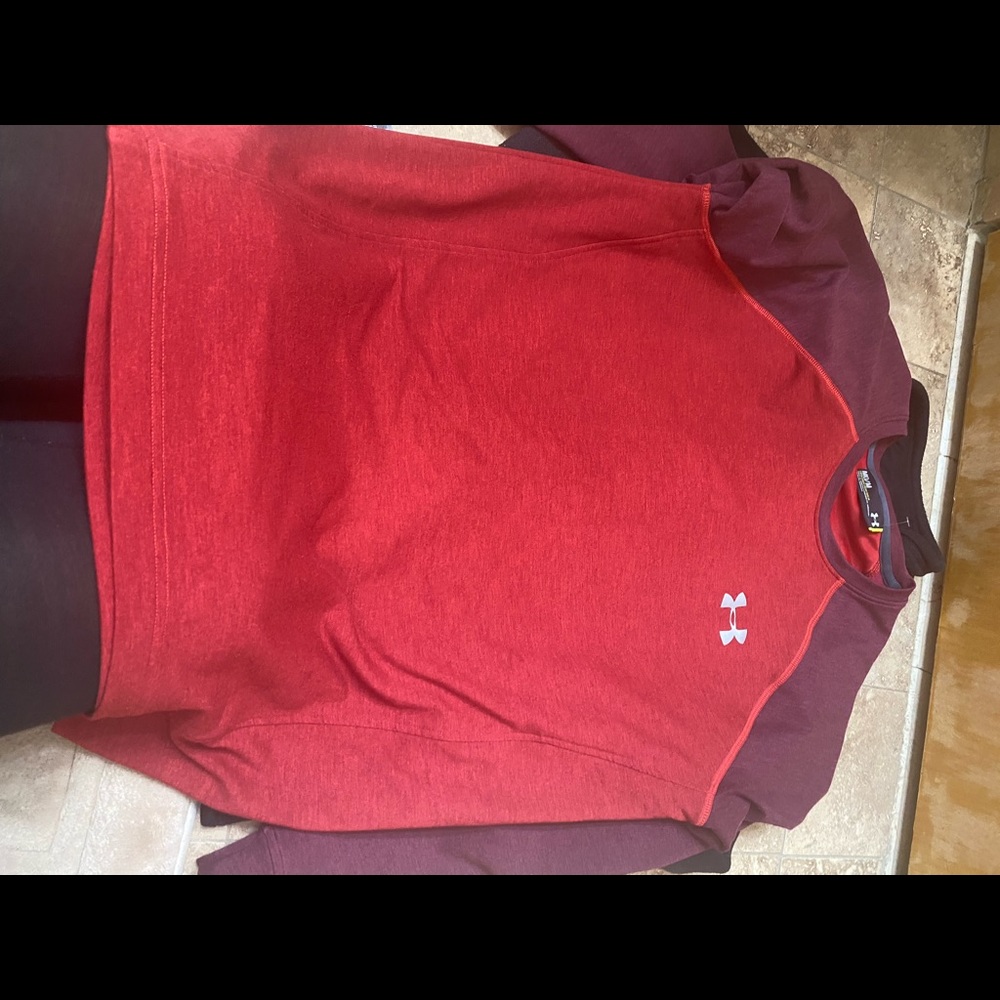 Mens workout shirt